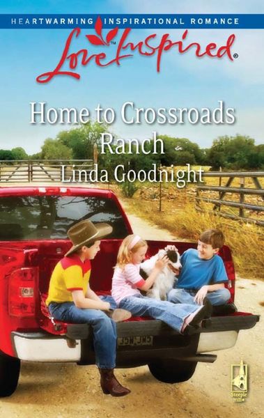 Обложка книги  «Home to Crossroads Ranch»
