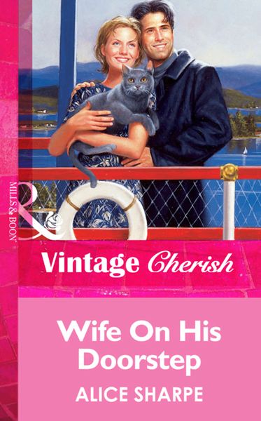 Обложка книги  «Wife On His Doorstep»